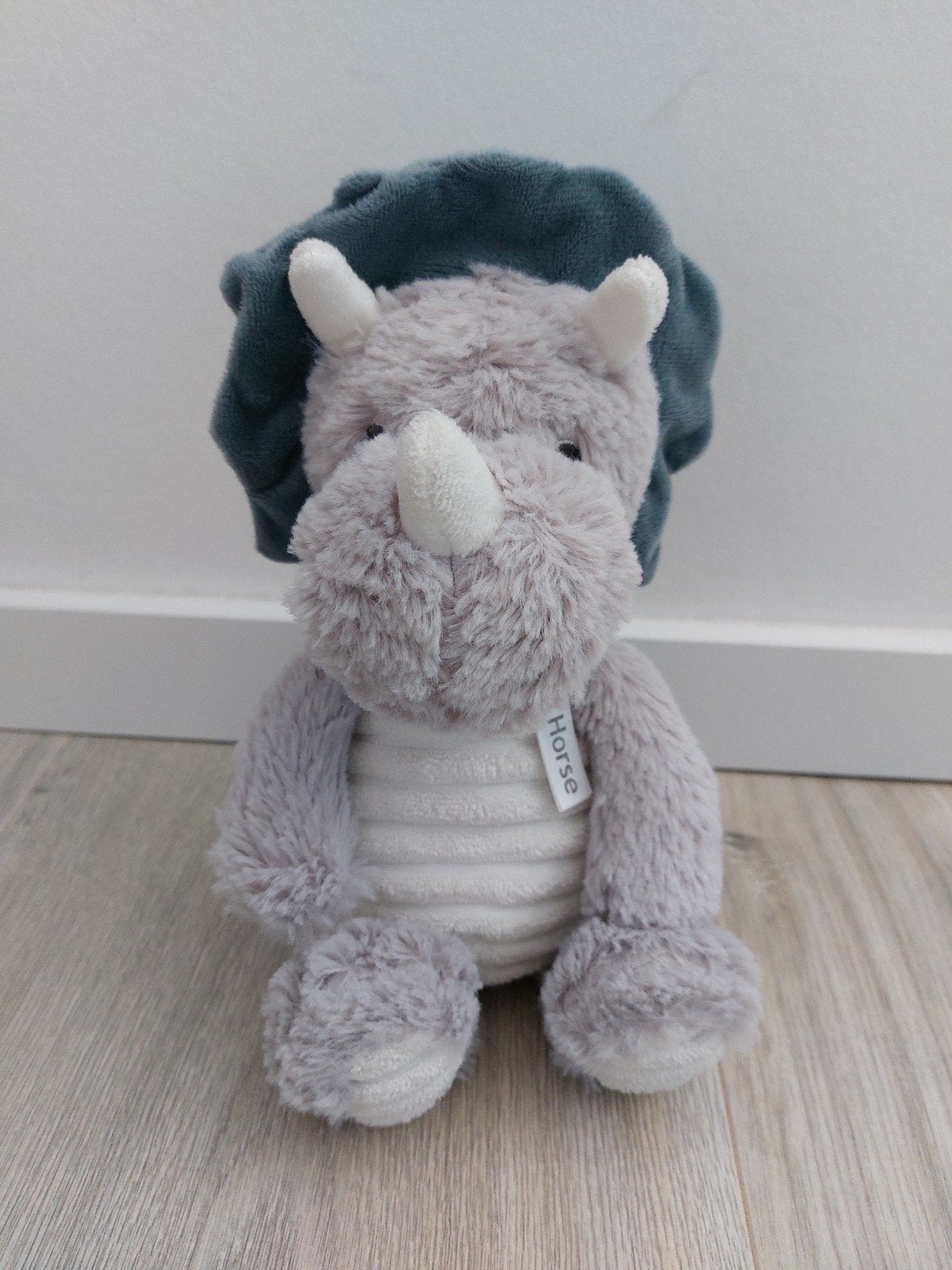 Knuffel happy horse Triceratops tris dino dinosaurus L1865, Ophalen of Verzenden, Zo goed als nieuw