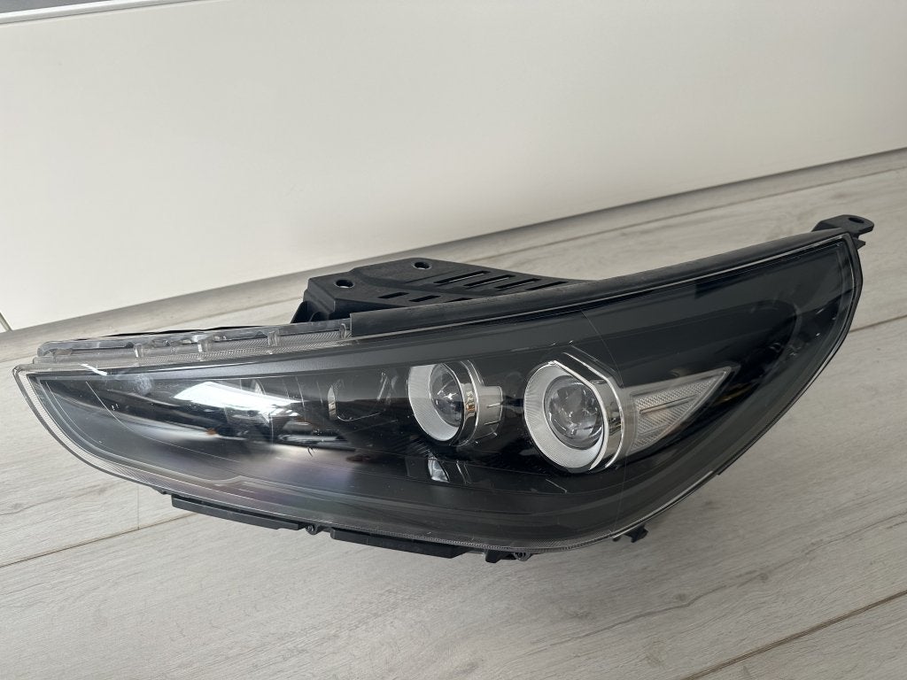 Hyundai I30 N I30N Full LED koplamp G4921-21050 92102-G4120, Niet ingevuld, Gebruikt, Niet ingevuld, Ophalen of Verzenden