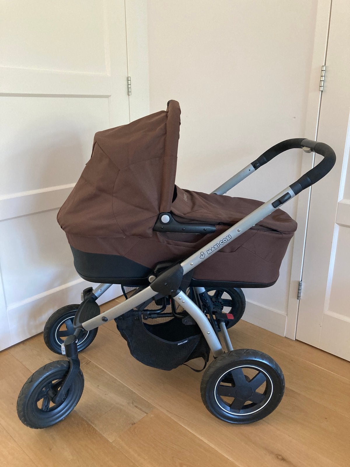 Maxi-Cosi Mura Plus kinderwagen met accessoires - €140, Gebruikt, Met reiswieg, Maxi-Cosi, Ophalen