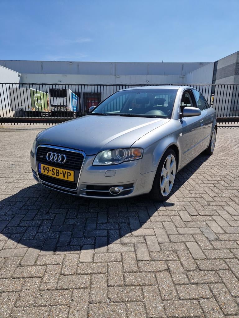 Audi A4 2.0 Tfsi Quattro 147KW 2005 Grijs APK 8-5-27, Auto's, Audi, 4 cilinders, 1984 cc, Bedrijf, Handgeschakeld