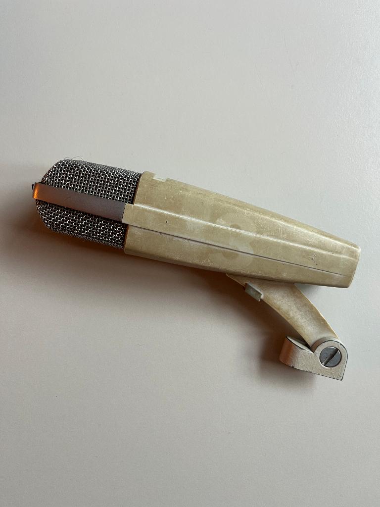 Sennheiser MD-421-2, Ophalen of Verzenden, Gebruikt, Studiomicrofoon