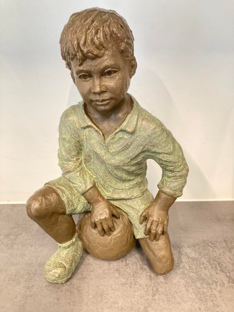 Geert Kunen beeld Jongen met bal, Ophalen of Verzenden