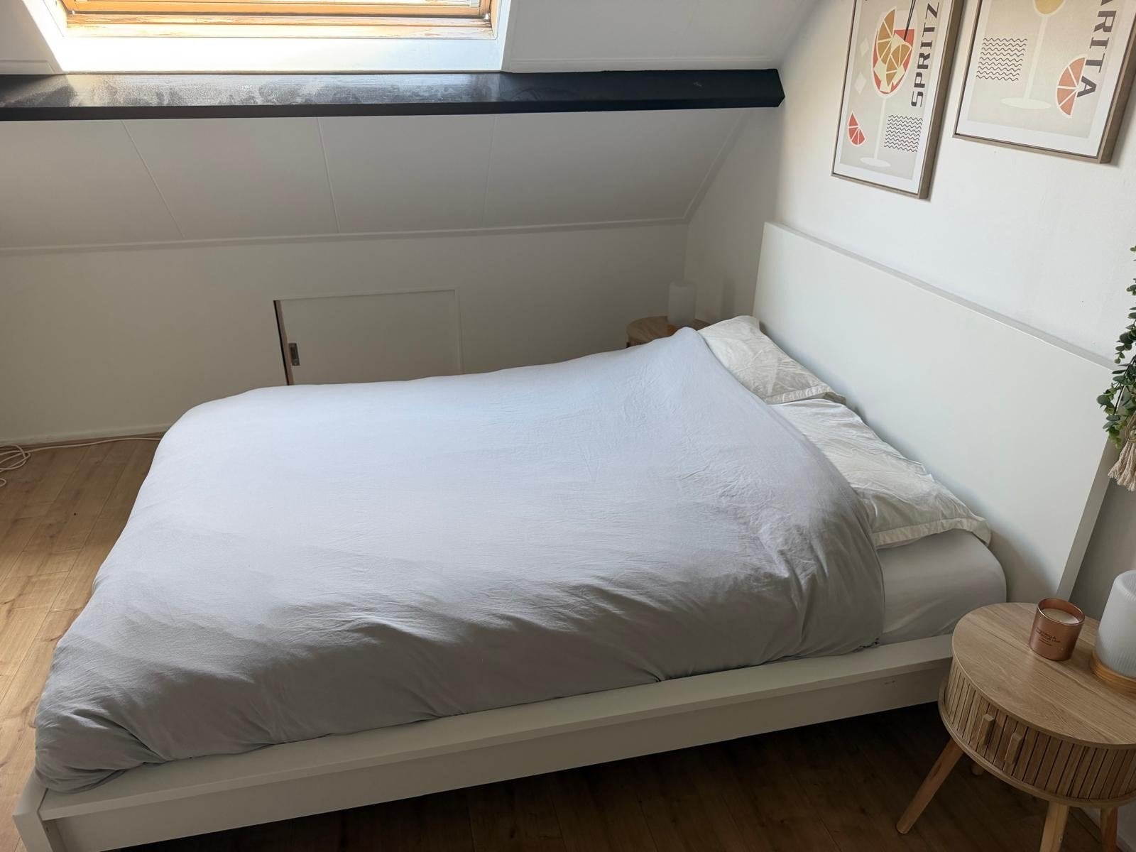 Wit IKEA bed 140x200 cm met 2 ruime lades, Huis en Inrichting, Slaapkamer | Bedden, Ophalen, Twijfelaar, 160 cm, Wit