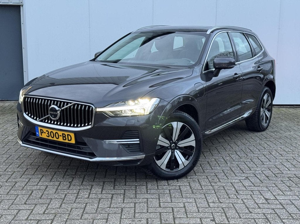 Volvo XC60 T8 Plug-in Inscription | Luchtvering | 360 Camera, Automaat, Gebruikt, 4 cilinders, 1969 cc