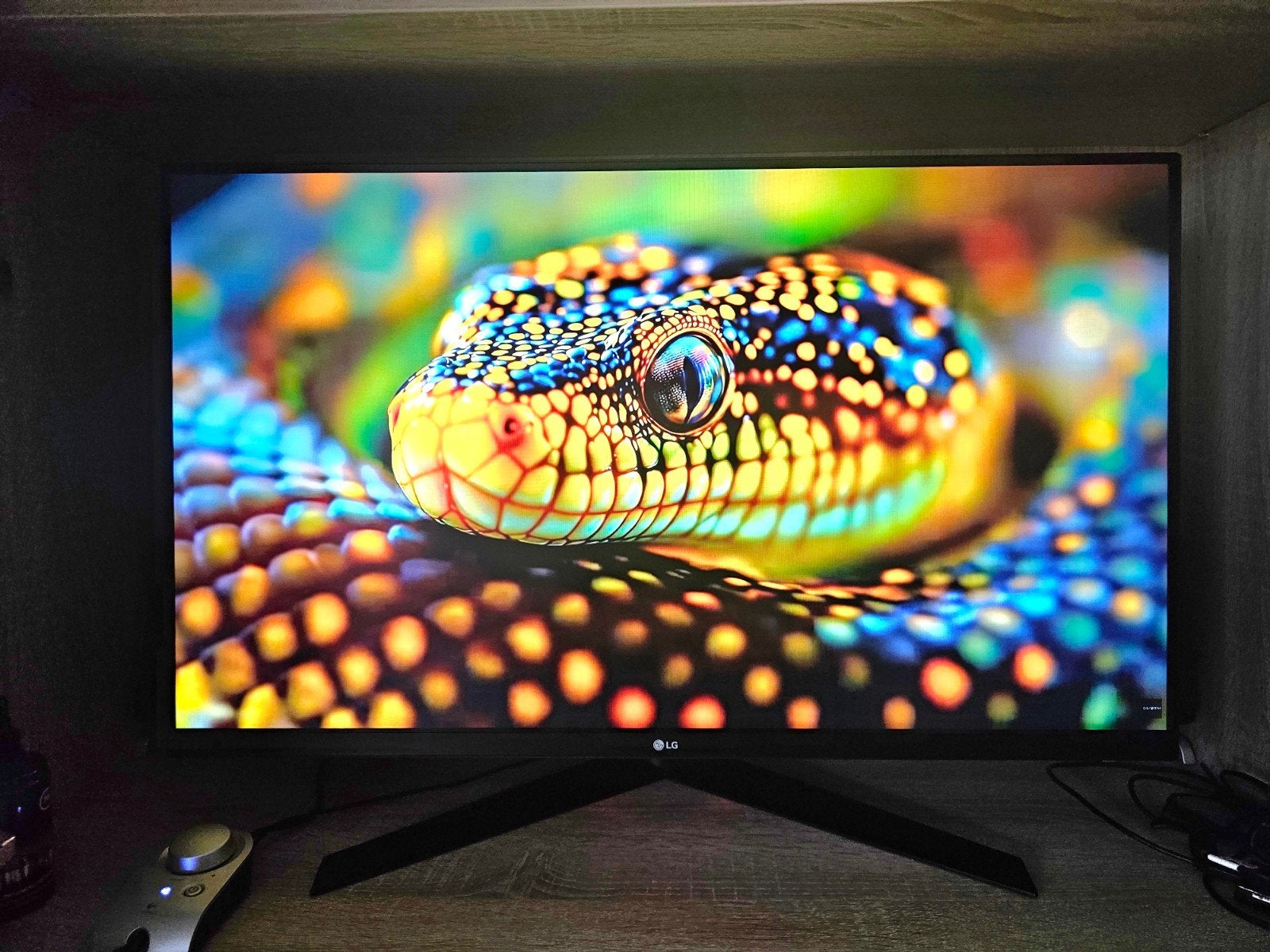 LG UltraGear 32GK650F 32 inch Gaming monitor, Computers en Software, Ophalen, 101 t/m 150 Hz, In hoogte verstelbaar, Overige typen
