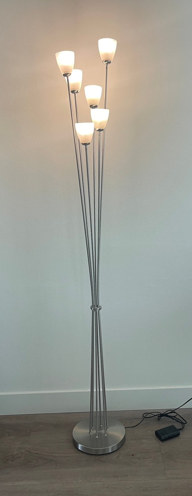 RVS 6-pins LED vloerlamp izgst, Ophalen, Zo goed als nieuw, Metaal, Modern