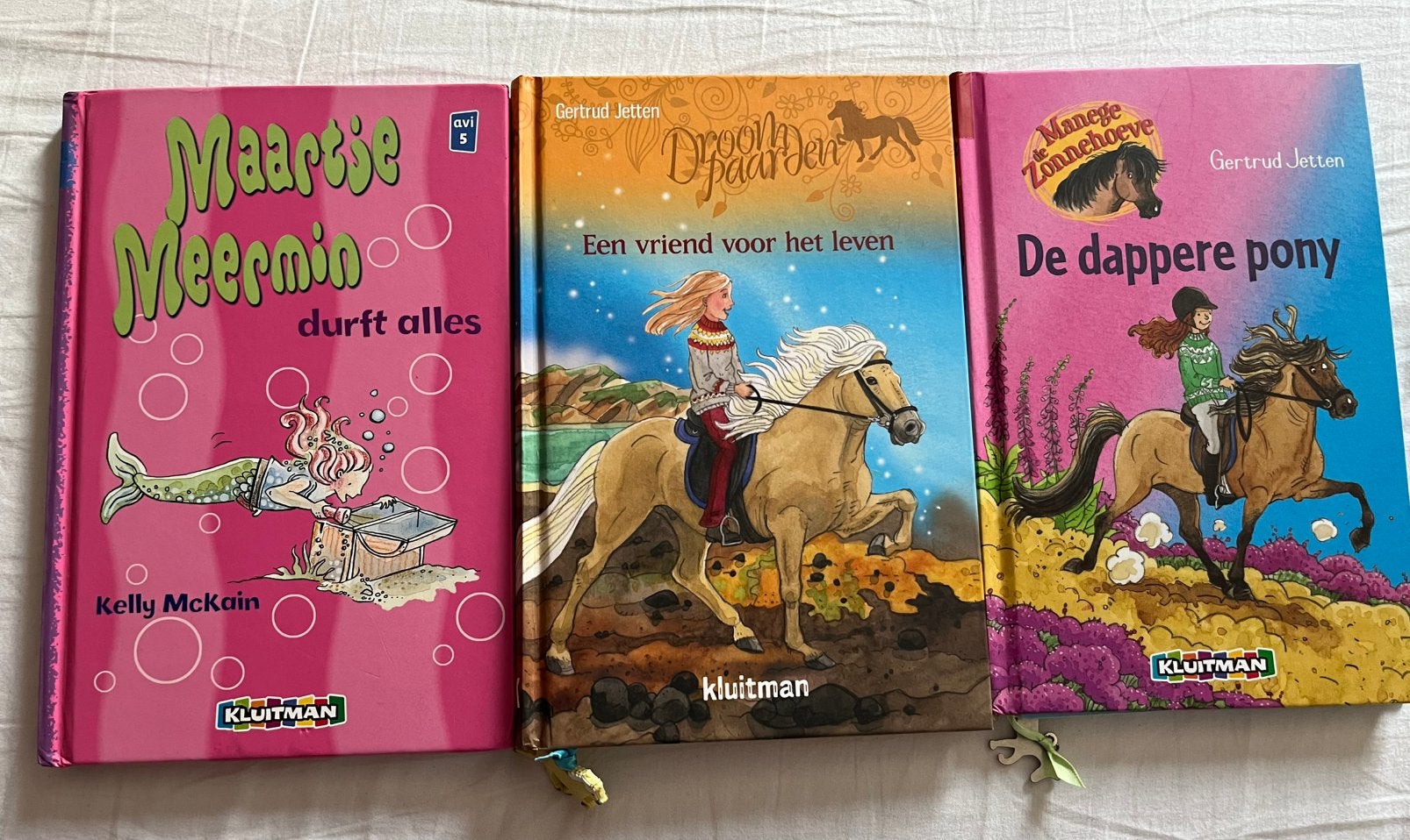 Boek, Maartje meermin, vriend voor het leven, dappere pony, Ophalen, Zo goed als nieuw, Fictie algemeen