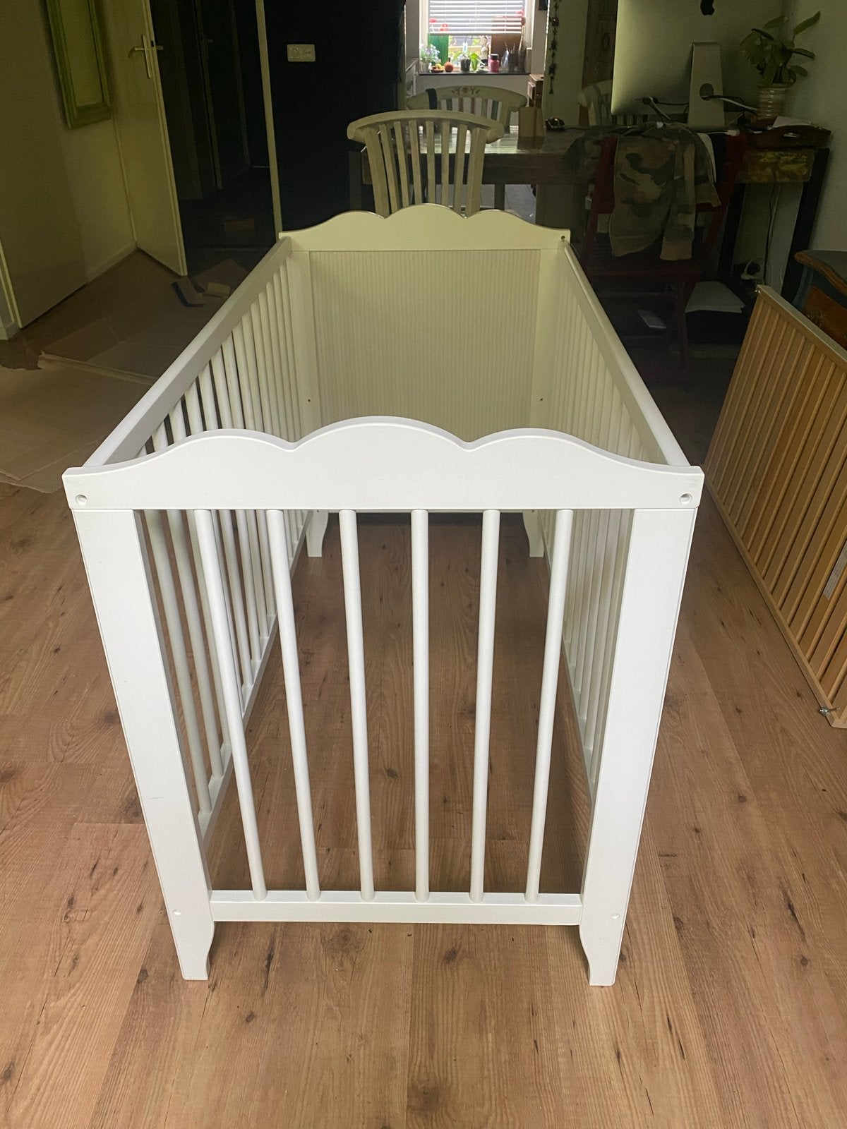 IKEA Babybedje inclusief matras - Netjes, Ophalen, Zo goed als nieuw, Lattenbodem, Minder dan 140 cm