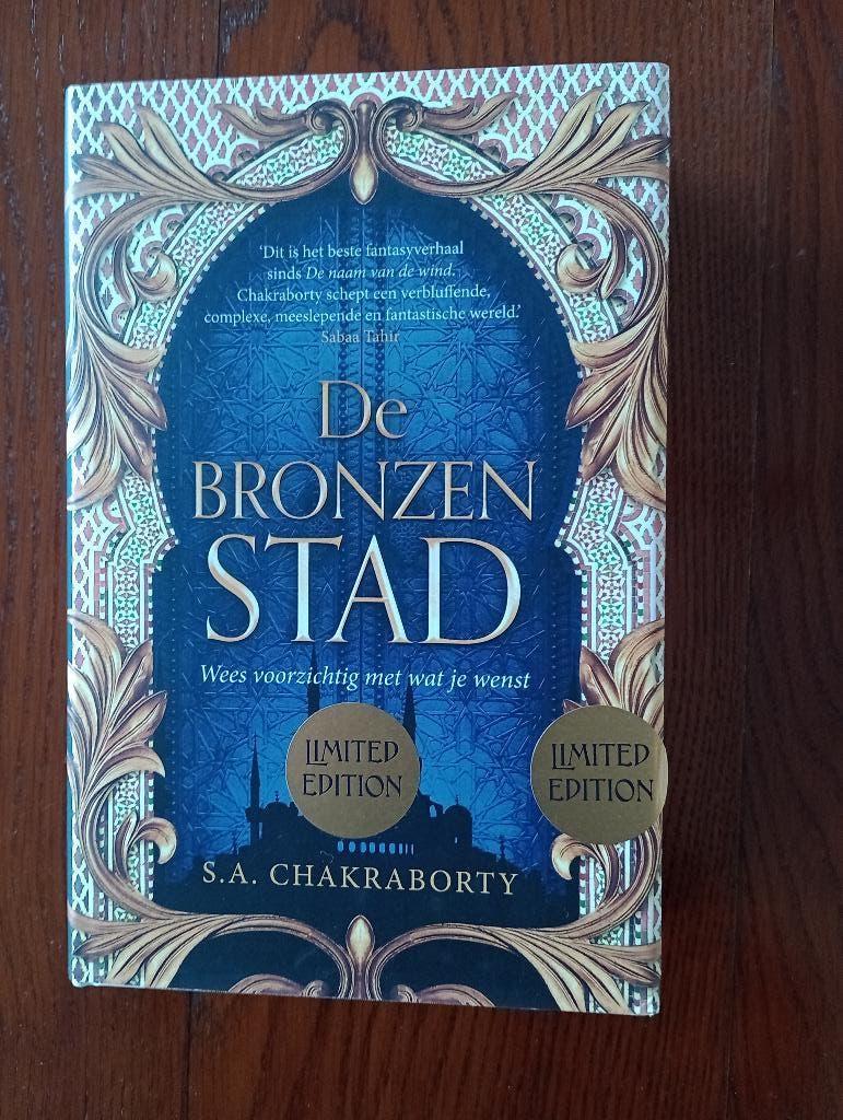 De bronzen stad   S.A. Chakraborty  NIEUW, Boeken, Fantasy, Ophalen of Verzenden, Nieuw, S.A. Chakraborty