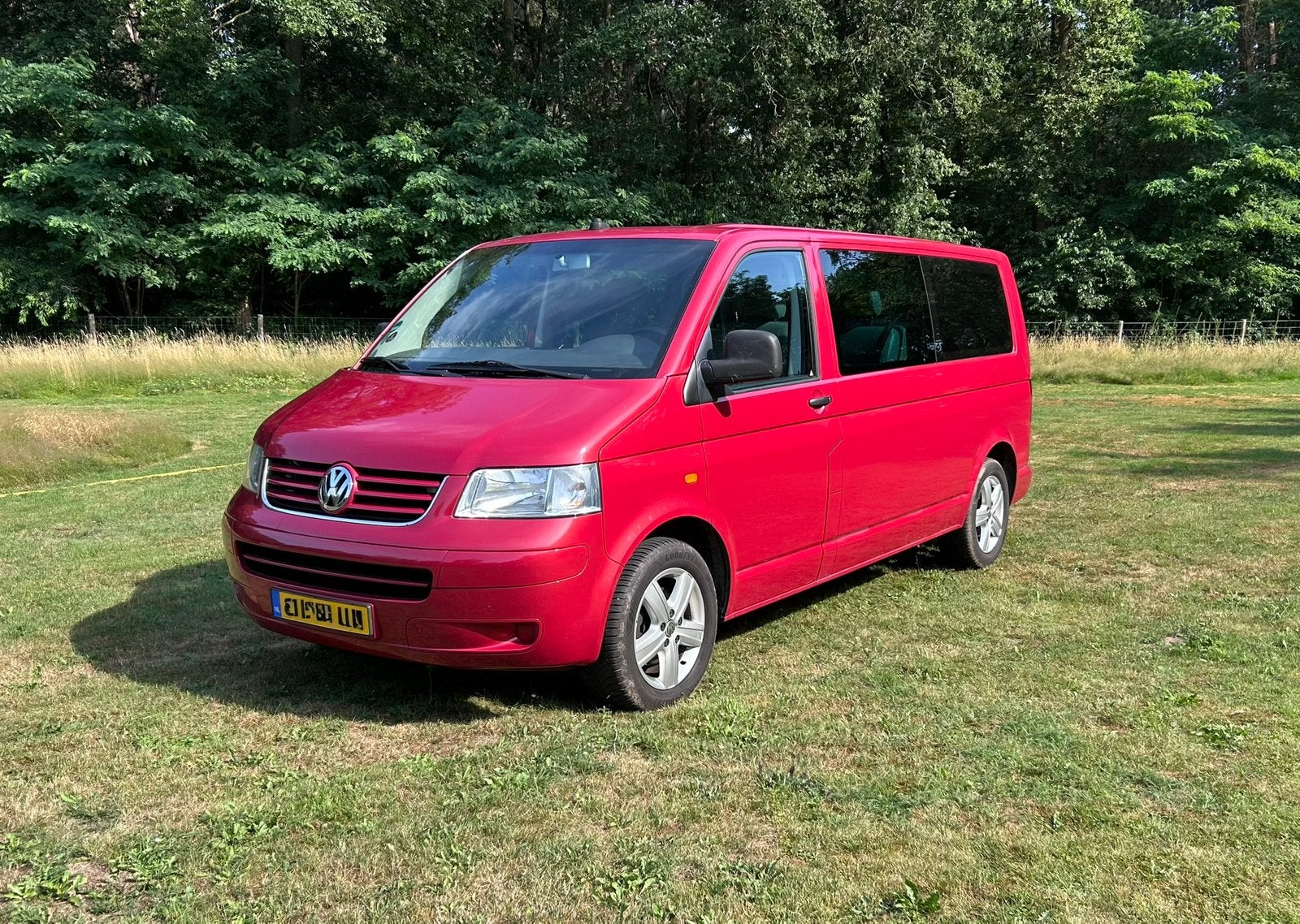 Volkswagen T5 kampeerbus in topconditie - 100% dealer onderh, Buscamper of Camperbus, Volkswagen, Tot en met 2, Particulier