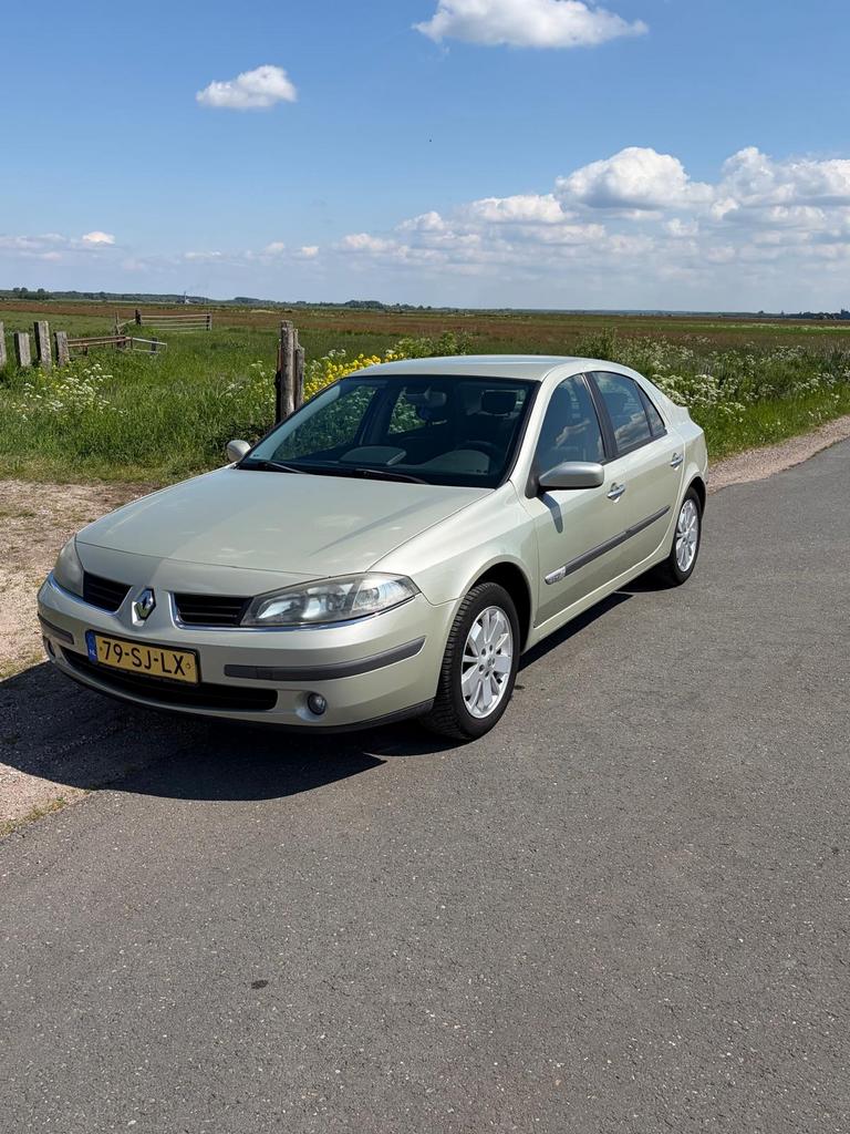 Renault Laguna 2.0 16V 98KW Auth AUT E4 2006 Geel, Zwart, 4 cilinders, 1290 kg, Leder en Stof