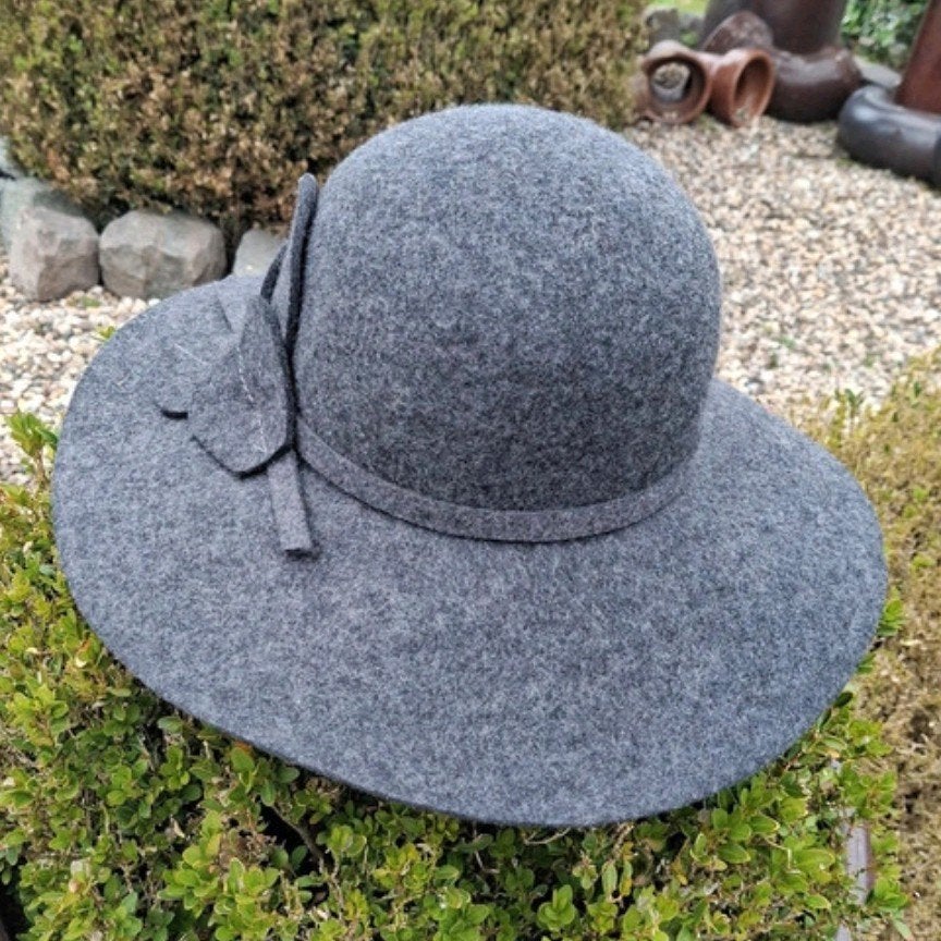 Mooie warme grijze winterhoed - Nieuw, Made in Italy, Made in Italy, 56 of 57 cm (M, 7 of 7⅛ inch), Hoed, Nieuw