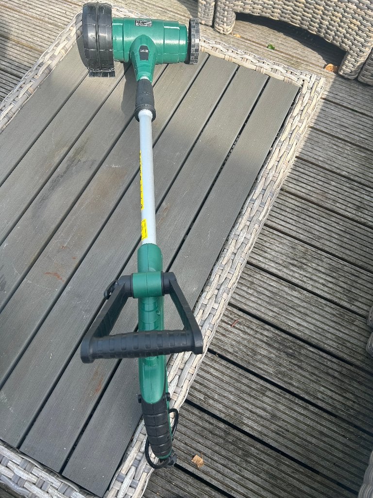 WOLFGANG electrische onkruid borstel WS400, Tuin en Terras, Ophalen of Verzenden, Zo goed als nieuw, Overige soorten
