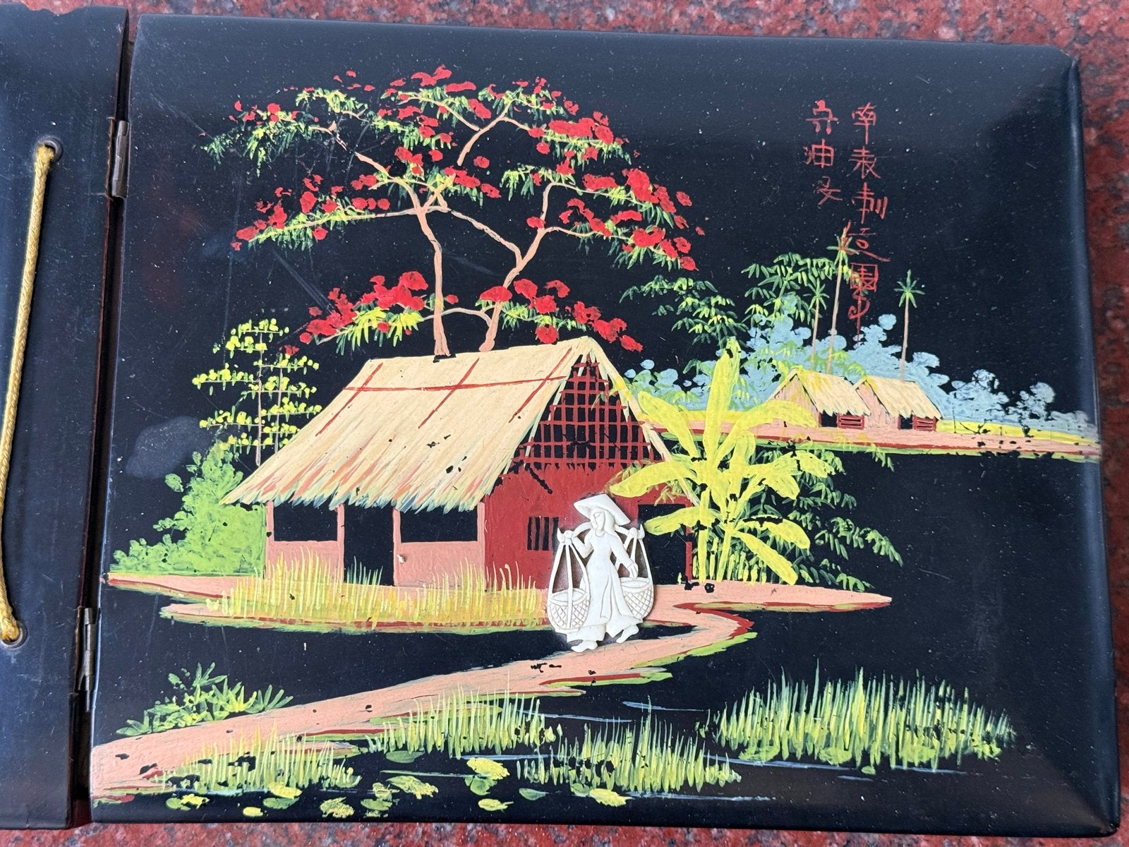Vintage Vietnamees lakwerk doosje met parelmoer inleg, Antiek en Kunst, Doos, Versierd, Overige herkomsten, Zwart