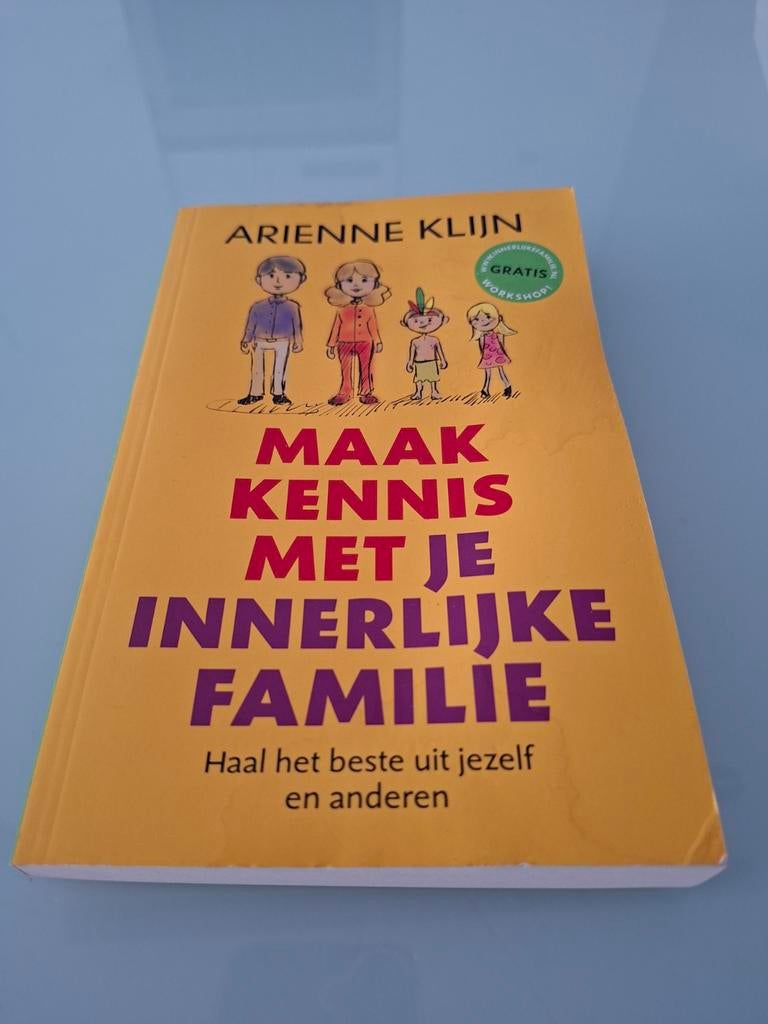 Maak Kennis Met Je Innerlijke Familie - Arienne Klijn, Boeken, Ophalen of Verzenden, Zo goed als nieuw, Arienne Klijn