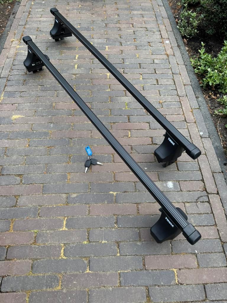 Thule dakdragers, type 853 2341-12 met fitkit 1200 204/206, Ophalen, Gebruikt
