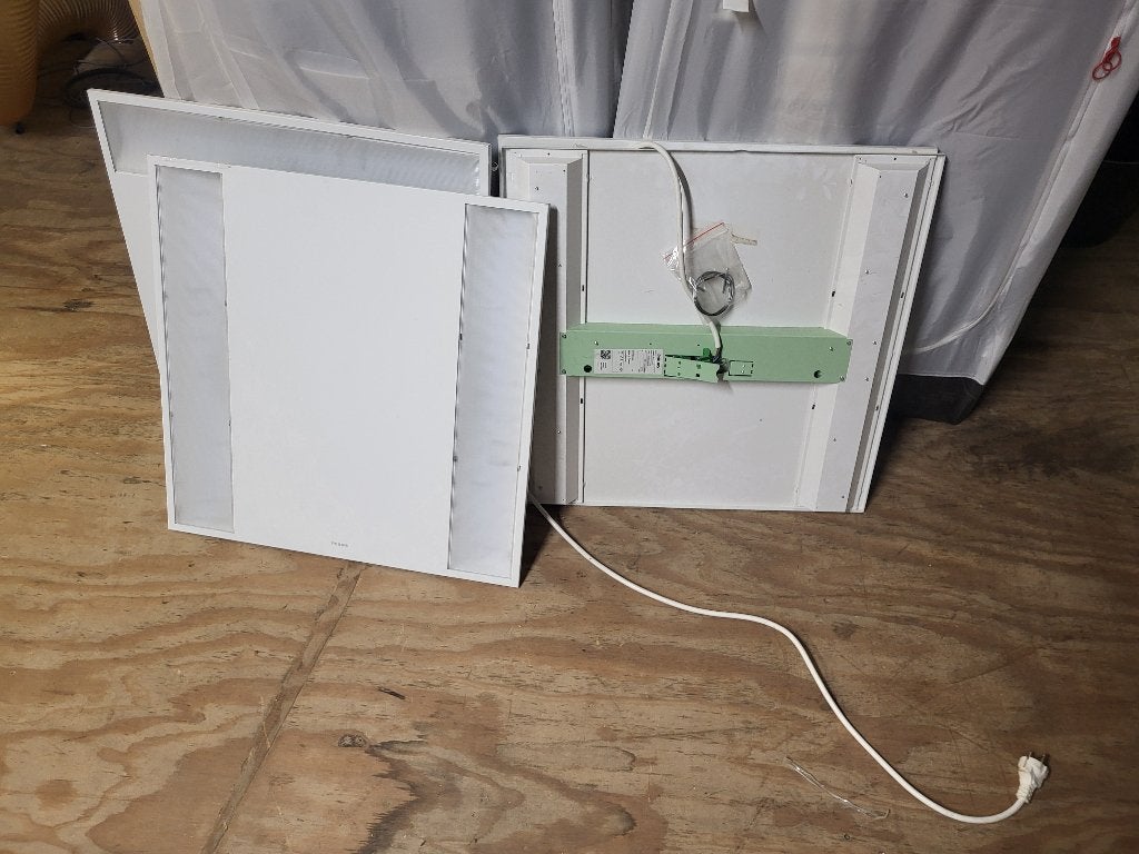 4 stuks ledpaneel 60 watt kleur 830 voor systeemplafond, Gebruikt, Overige stijlen, Overige fittingen, Ophalen of Verzenden
