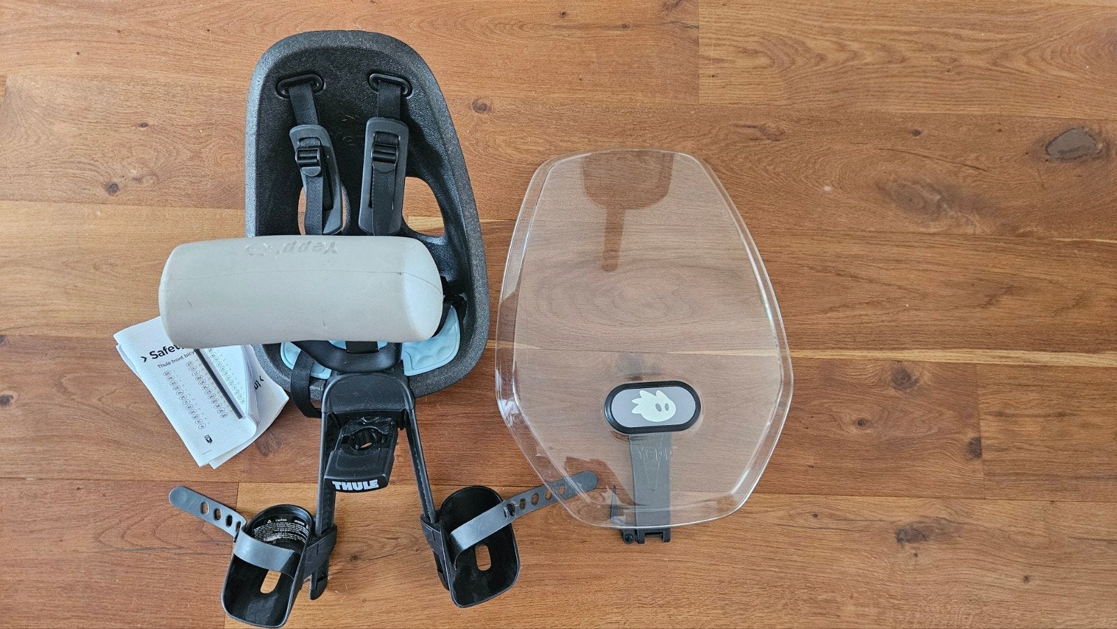 Thule Yepp Mini Nexxt 2 fietsstoeltje met windscherm, Fietsen en Brommers, Fietsaccessoires | Fietsstoeltjes, Ophalen of Verzenden