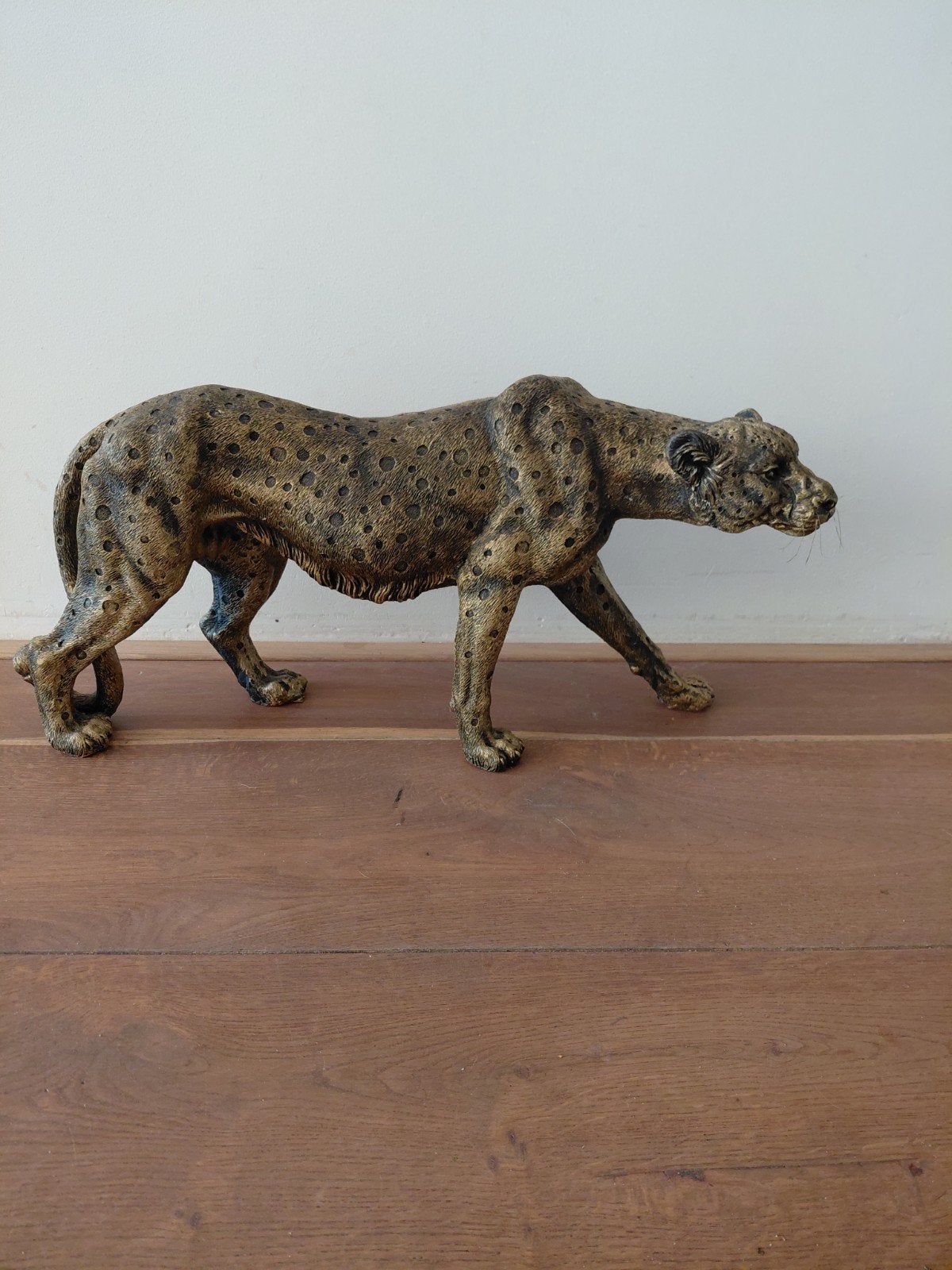 Gedetailleerd Luipaard Beeld - Bronskleurig, Beeld, Meerkleurig, 50 - 100 cm, Ophalen of Verzenden