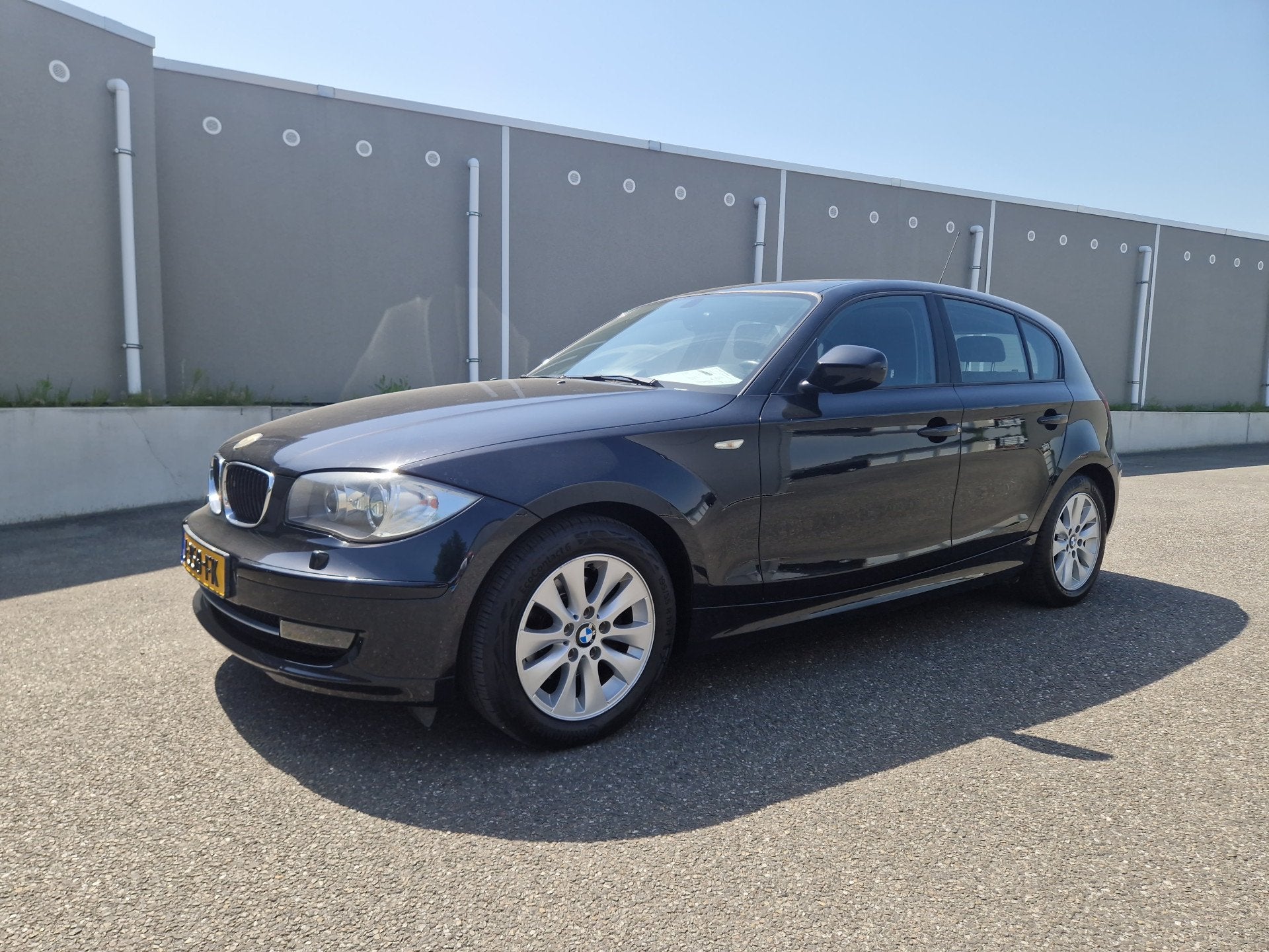 BMW 1-serie 118i EffDyn. Ed. Business Line Ultimate Edition, Auto's, 1-Serie, Euro 5, Achterwielaandrijving, Zwart