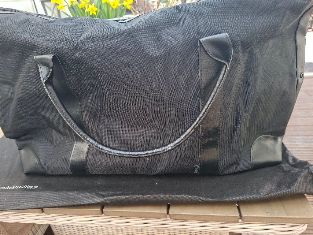 BMW zwarte duffel weekend tas, Sieraden, Tassen en Uiterlijk, 40 tot 60 cm, 30 cm of meer, Zwart, Ophalen of Verzenden