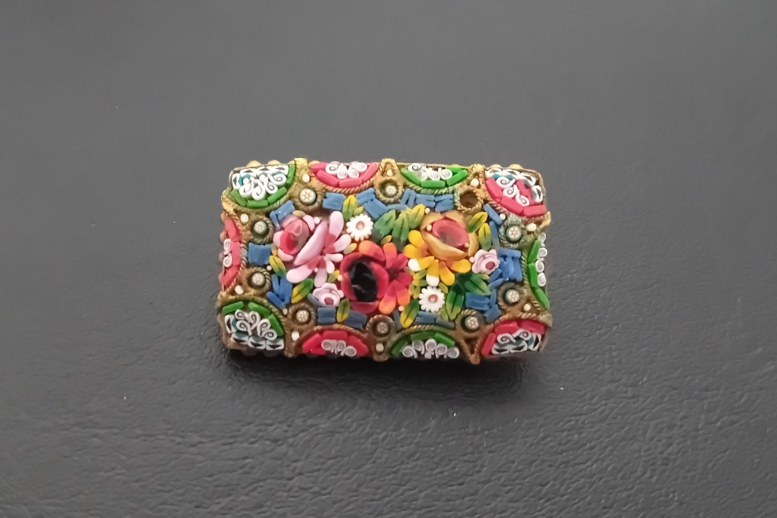 Mooie Italiaanse micro mozaïek broche, Ophalen of Verzenden, Overige materialen