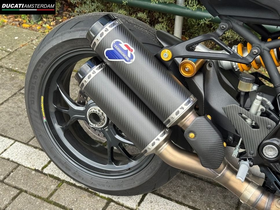 DUCATI MONSTER 1200 R (bj 2016) 26.819 km, DUCATI, 2 cilinders, 1198 cc, Motorrijbewijs A