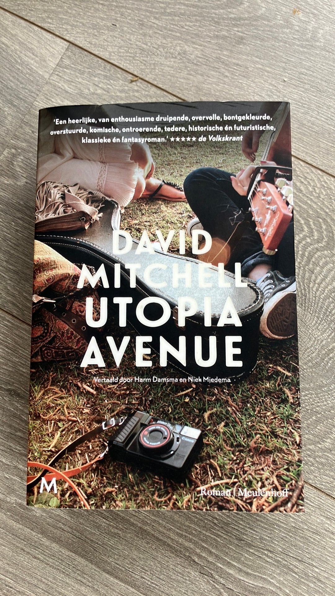 Utopia avenue, Ophalen of Verzenden, Zo goed als nieuw