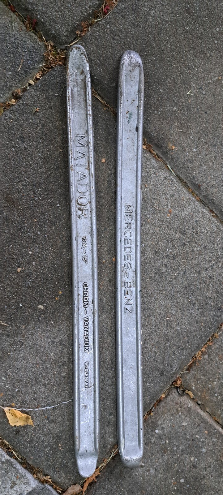 Mercedes-Benz bandenlichters, Ophalen, Gebruikt