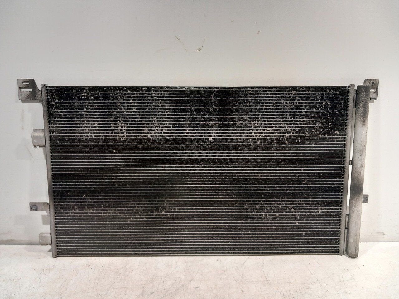 Airco condensor Renault Master, Auto-onderdelen, Onderdelen@venauto.nl, Van der Ven Autorecycling B.V., Gebruikt, Ettenseweg 76, 4706 PB Roosendaal, The Netherlands