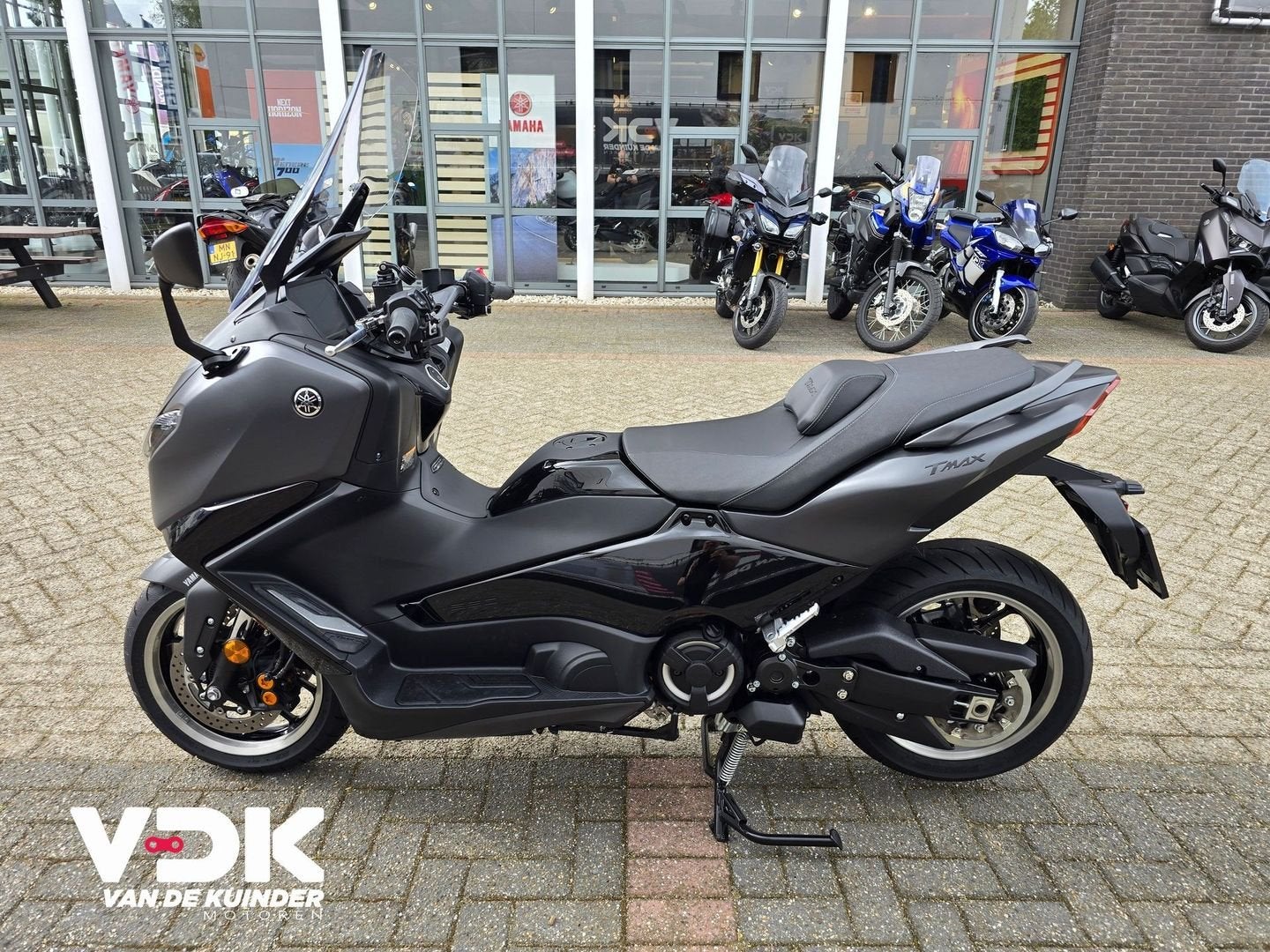 YAMAHA TMAX TECH MAX 560 Direct leverbaar!!!, 562 cc, Bedrijf, Onbekend, YAMAHA