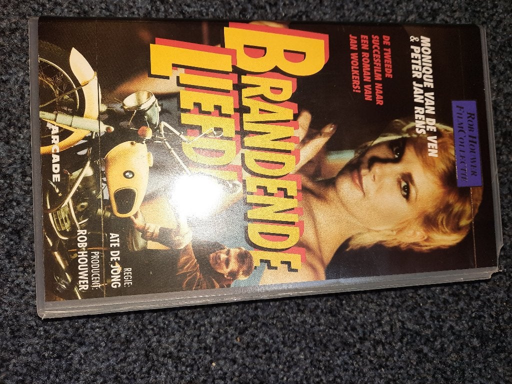 BRANDENDE LIEFDE! Speelfilm Klassieker Op VIDEO!, Cd's en Dvd's, Verzenden, Zo goed als nieuw, Actie en Avontuur, Vanaf 12 jaar