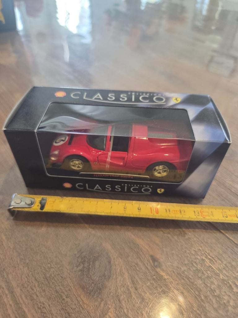 Shell Classico Ferrari 1967 330 P4 modelauto, Hobby en Vrije tijd, Ophalen