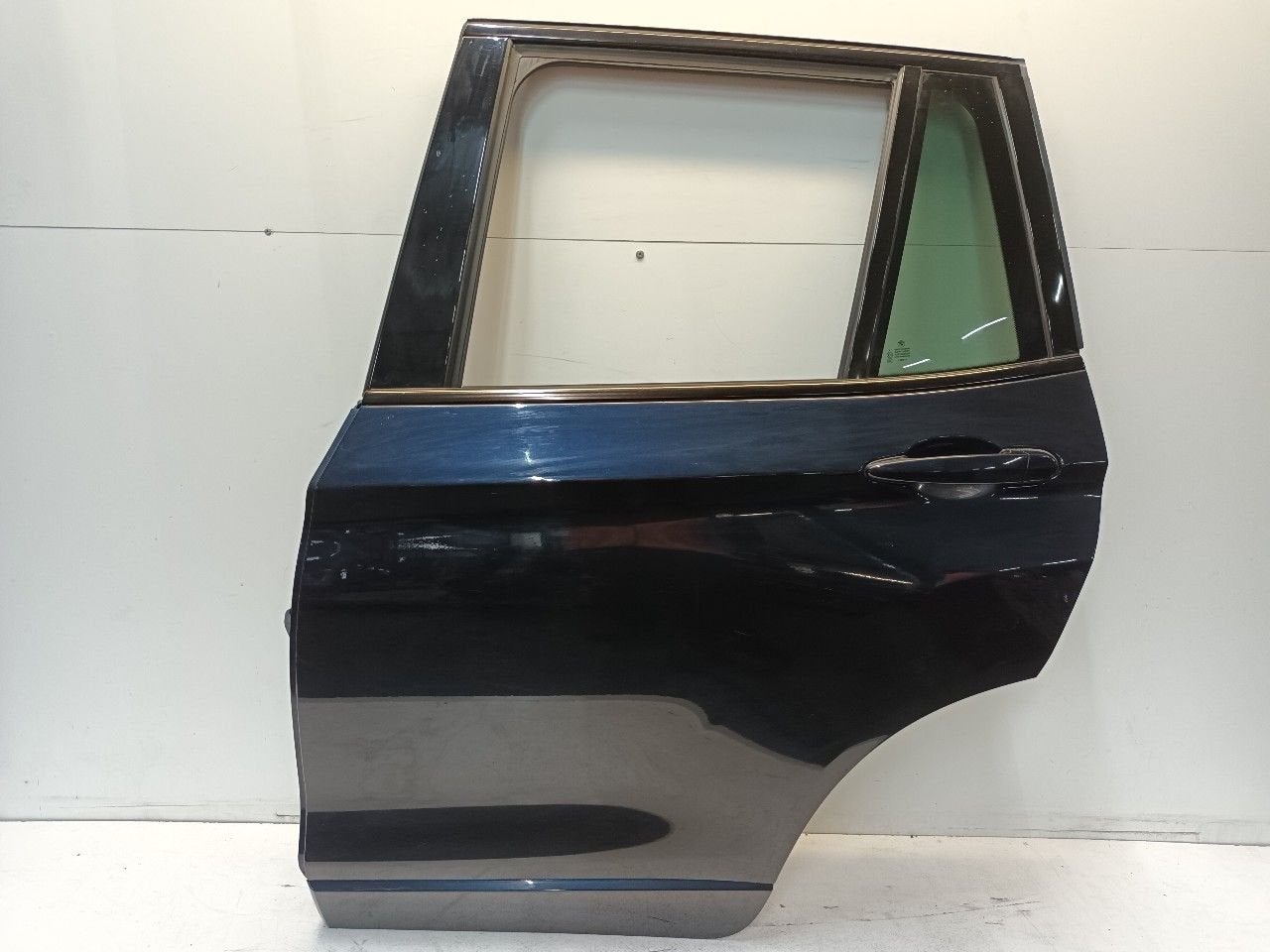 Portier links achter BMW X3, Onderdelen@venauto.nl, Van der Ven Autorecycling B.V., Gebruikt, Ettenseweg 76, 4706 PB Roosendaal, The Netherlands
