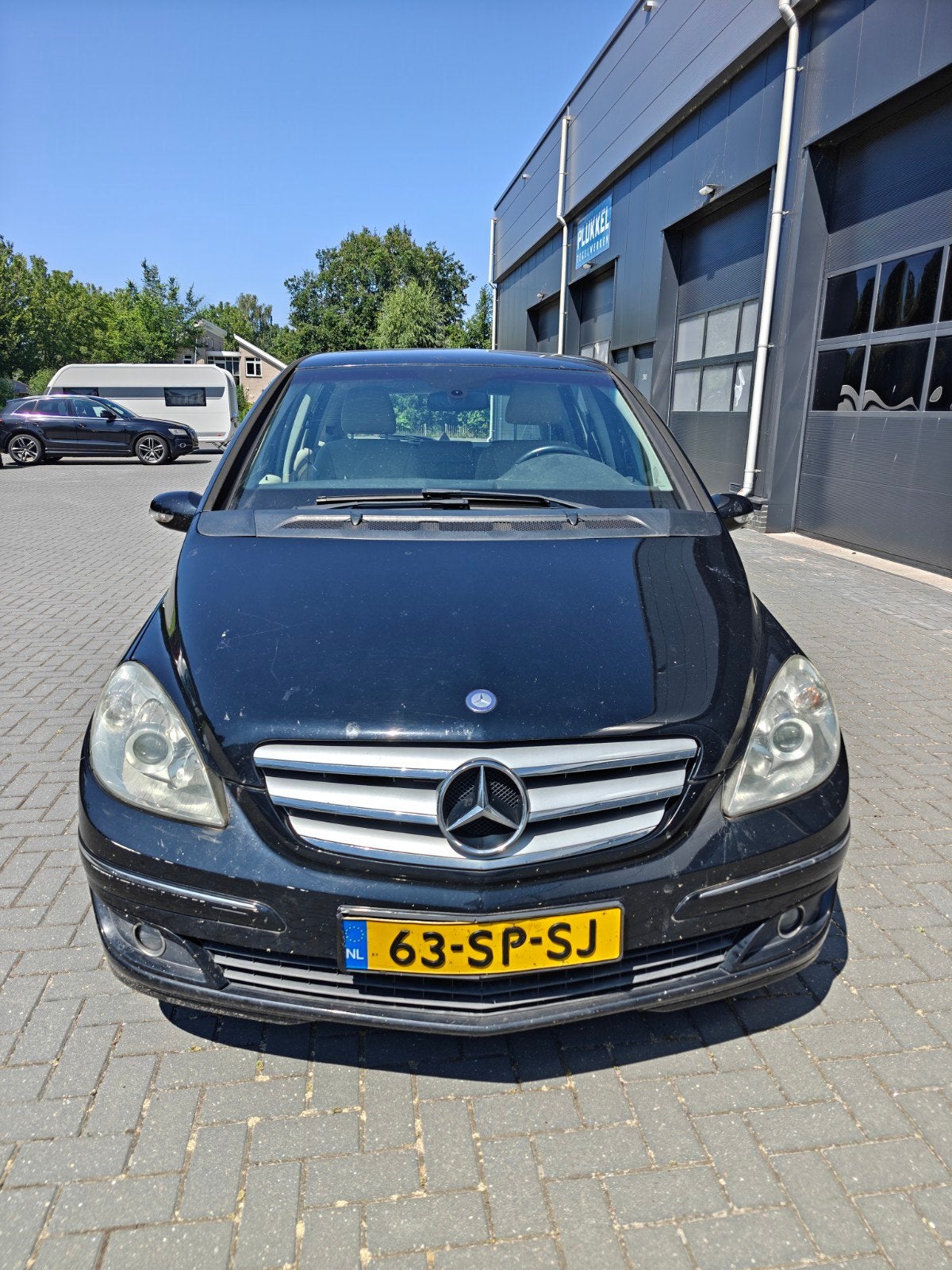 Mercedes-Benz B-Klasse 2.0 B200 5DRS 2006 Zwart, Auto's, 136 pk, Beige, 4 cilinders, 400 kg