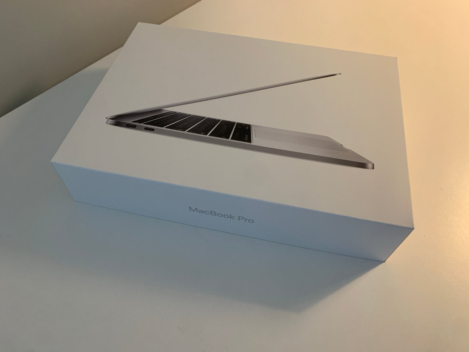 Originele verpakking Apple MacBook Pro 13 inch, Computers en Software, Ophalen of Verzenden, Zo goed als nieuw, 13 inch, MacBook Pro