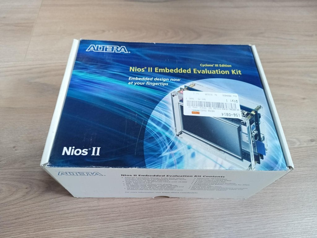 Altera Nios II Embedded Evaluation Kit, Cyclone III Edition, Hobby en Vrije tijd, Elektronica-componenten, Ophalen of Verzenden
