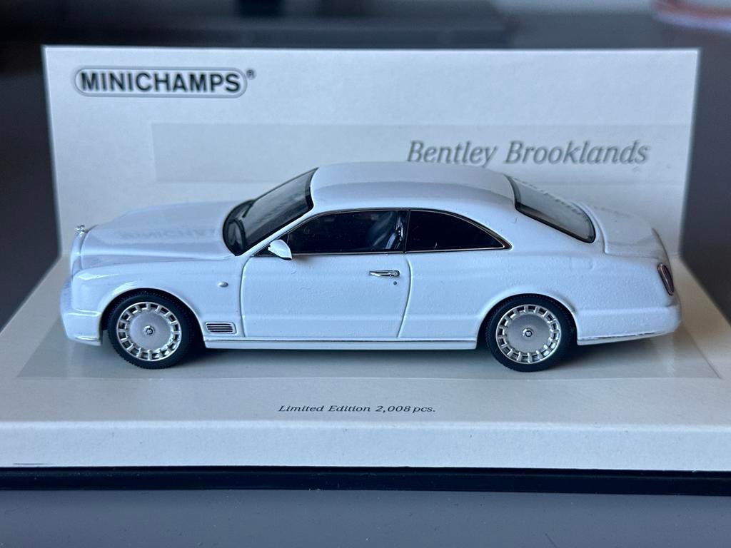 Bentley Brooklands - 1:43 - wit - Minichamps LB - LEES BESCH, Ophalen of Verzenden, Zo goed als nieuw, Auto, MiniChamps