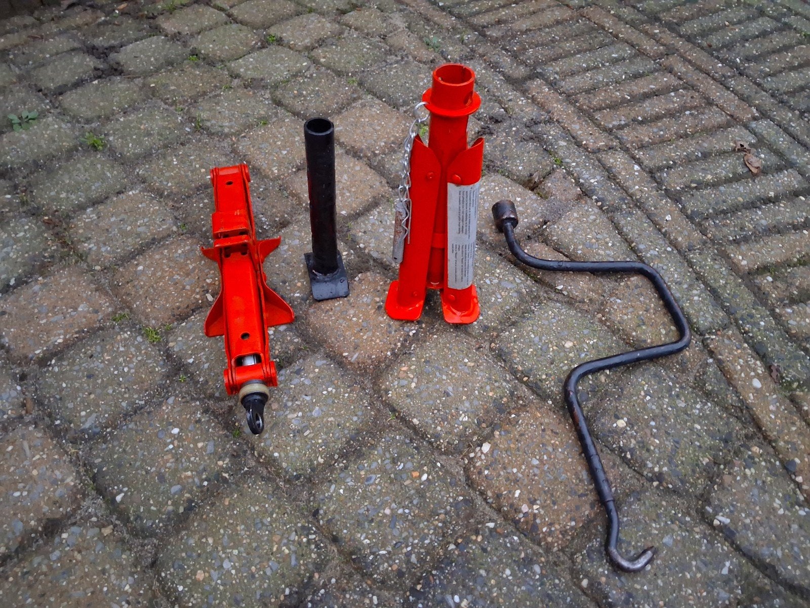 2 krikken: Schaarkrik en Potkrik, Auto diversen, Ophalen of Verzenden