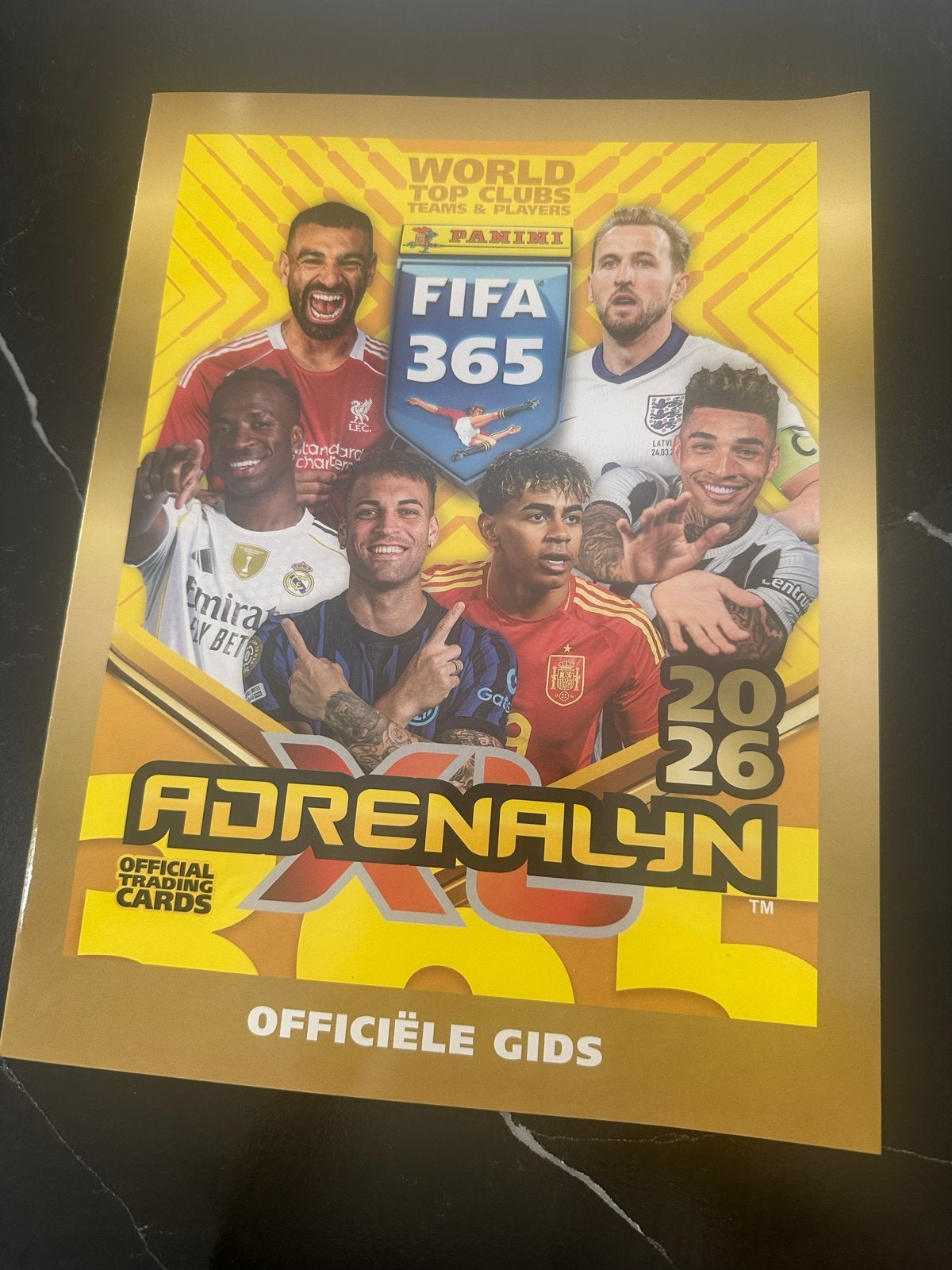 Panini FIFA 365 Adrenalyn XL 2026 Album + Kaarten, Ophalen of Verzenden, Zo goed als nieuw, Buitenlandse clubs, Spelerskaart