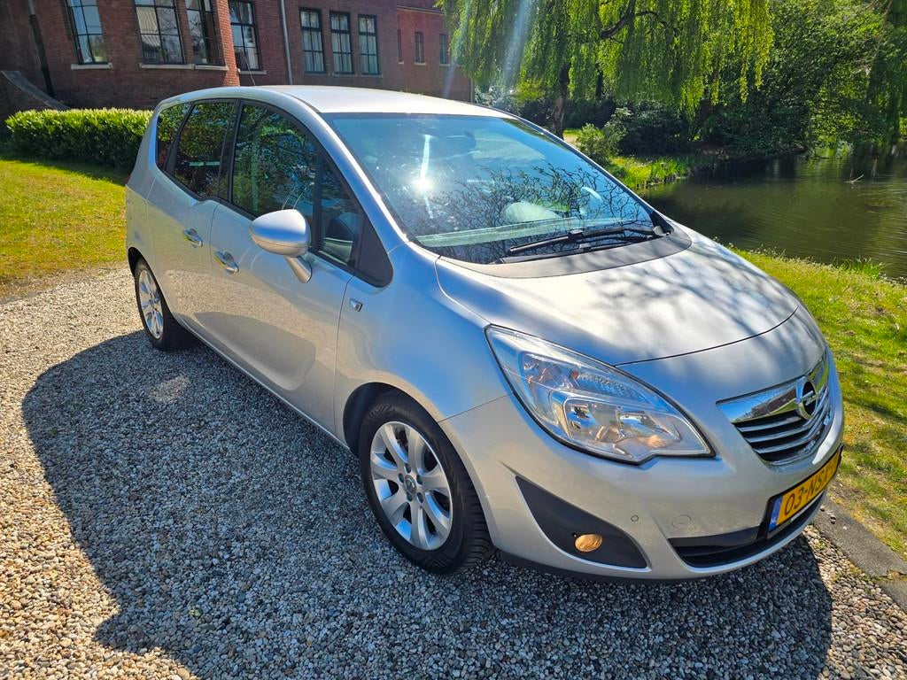 Opel Meriva 1.4 Turbo Cosmo *apk:01-2027*, Voorwielaandrijving, Euro 5, Gebruikt, 680 kg