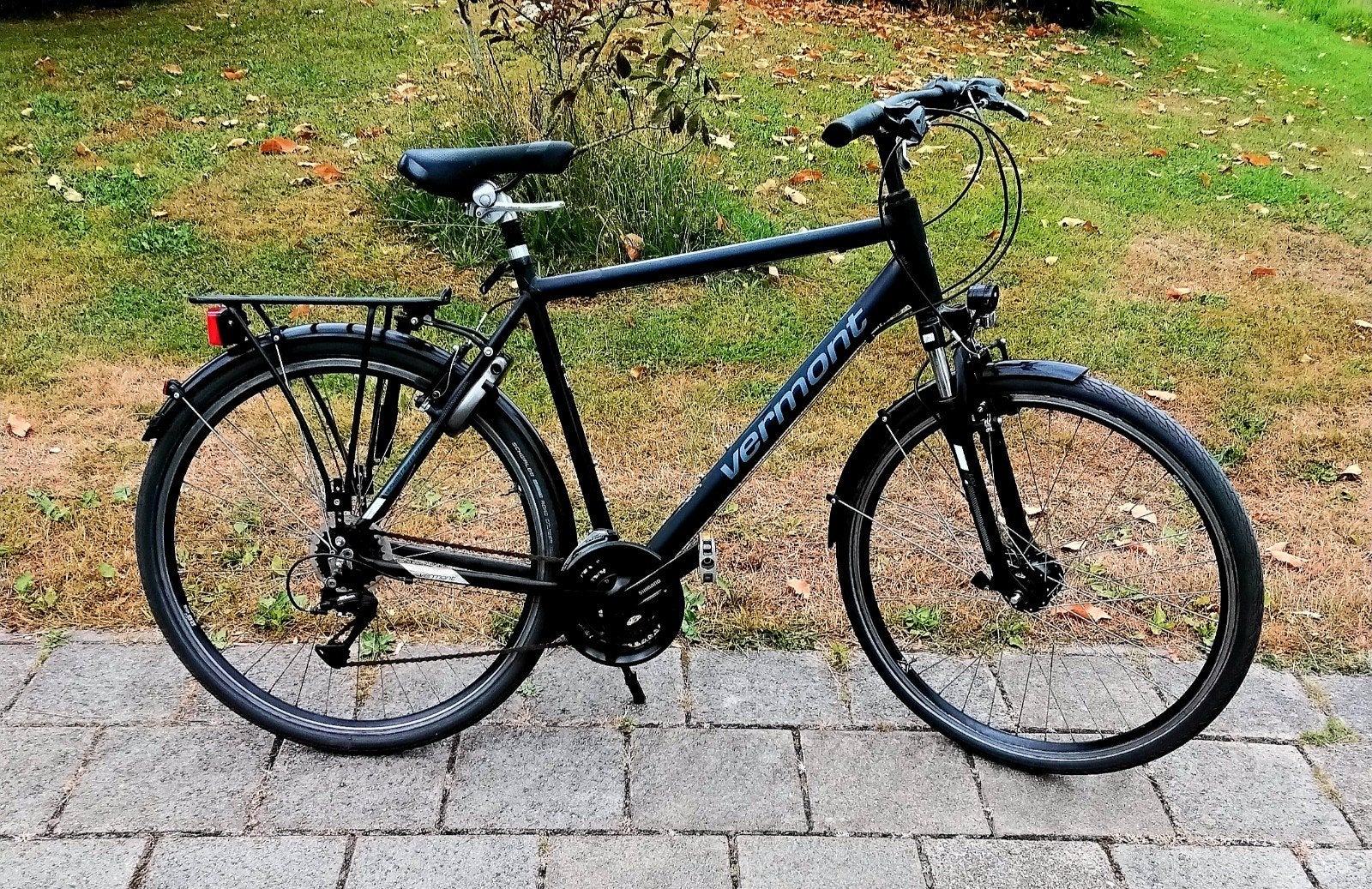 Netjes Vermont Brentwood trekking Herenfiets
28-inch wielen, 28 inch, Vering, Velgrem, Zo goed als nieuw