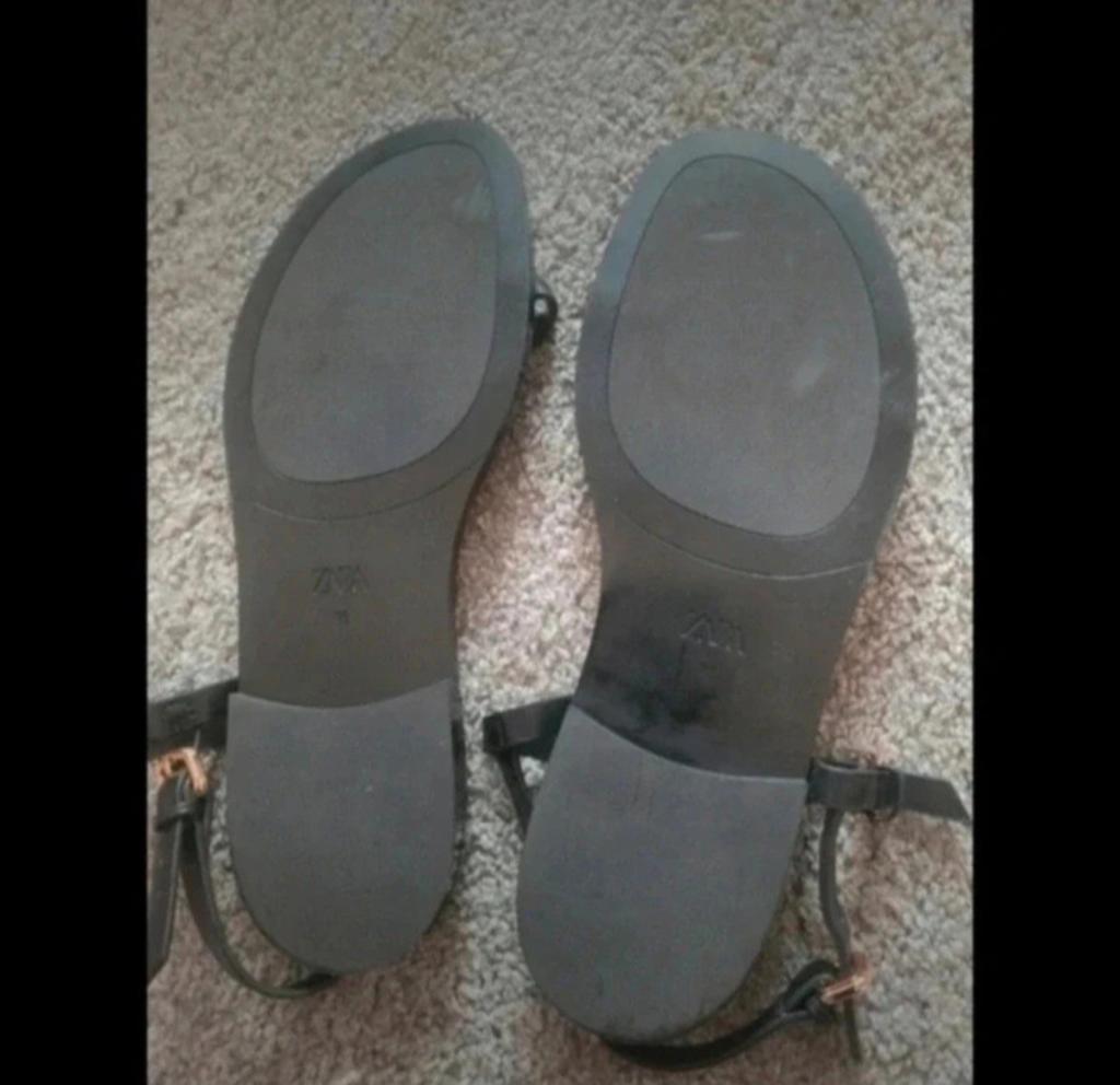 Zwarte Zara sandalen maat 39, Zo goed als nieuw, Zara, Zwart, Sandalen of Muiltjes