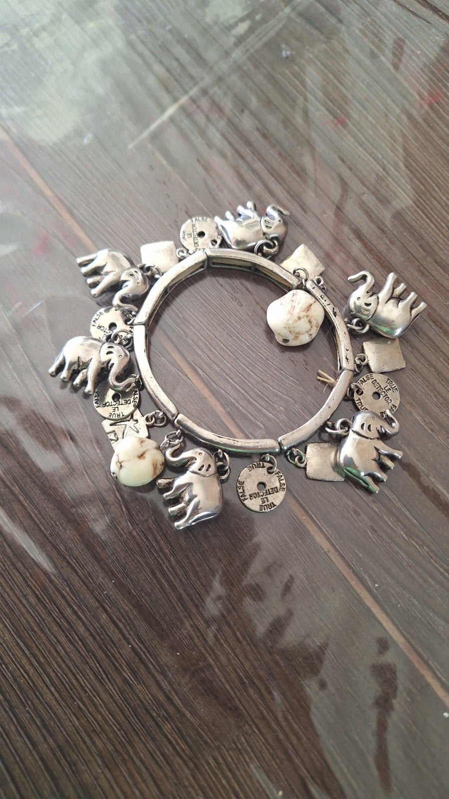 Leuk vintage armband met olifanten, Overige materialen, Ophalen of Verzenden, Zo goed als nieuw, Met bedels of kralen