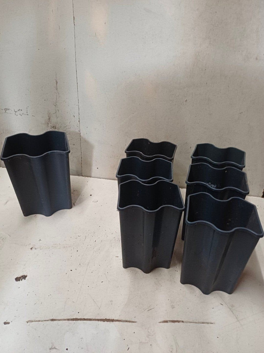diverse kweekpotten plantenpotten bloempotten, Kunststof, Gebruikt, Ophalen of Verzenden, Nvt