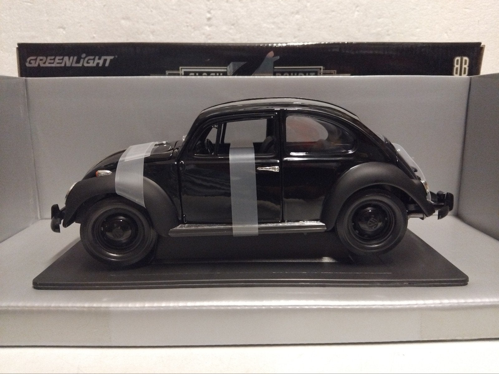 Volkswagen Kever all black Bandit Greenlight metal 1:18 KRD, Hobby en Vrije tijd, Ophalen of Verzenden, Zo goed als nieuw, Auto