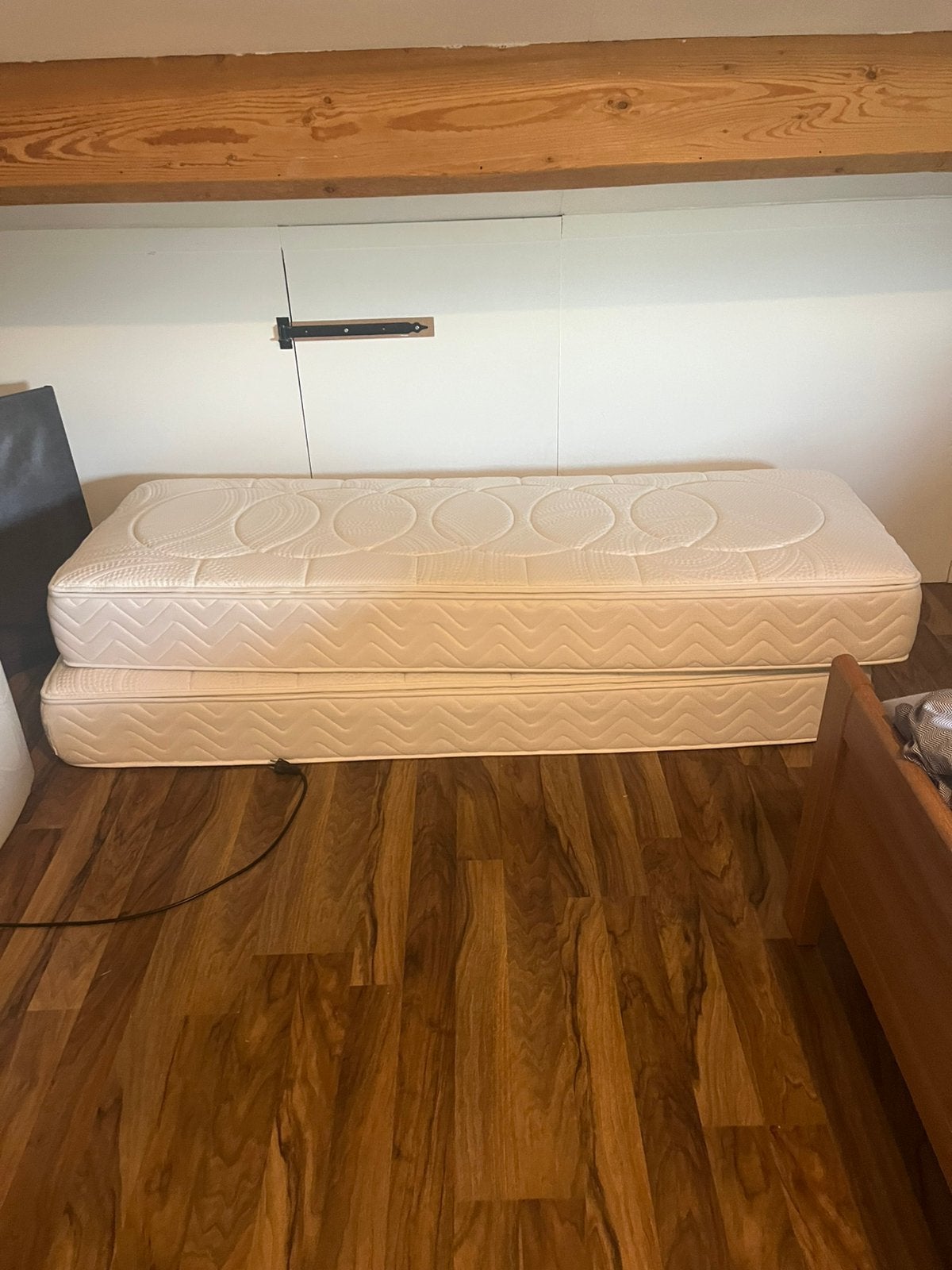 Matrassen, Huis en Inrichting, Slaapkamer | Complete slaapkamers, Ophalen, Zo goed als nieuw, Eenpersoons