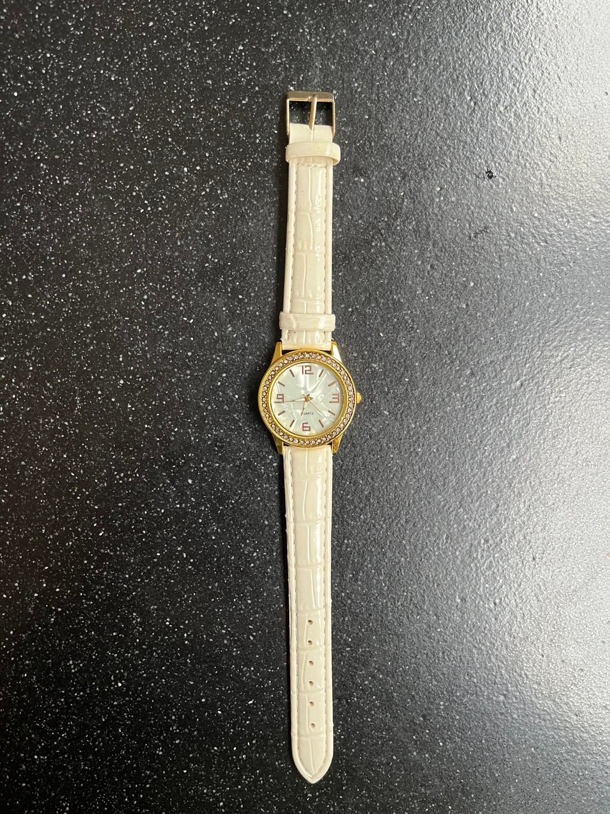 Horloge quartz wit bandje, Overige merken, Leer, Polshorloge, Nieuw