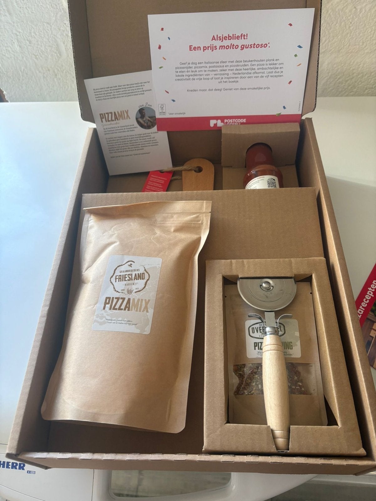 Pizza pakket postcodeloterij, Overige typen, Ophalen of Verzenden, Nieuw
