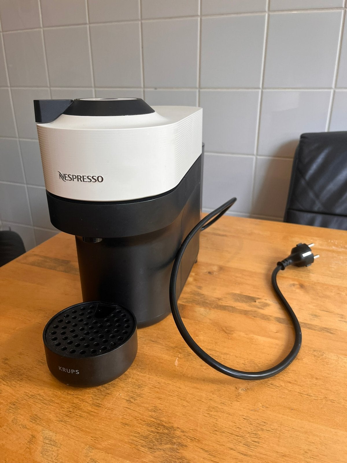 Nespresso Vertuo Pop (white) coffee maker